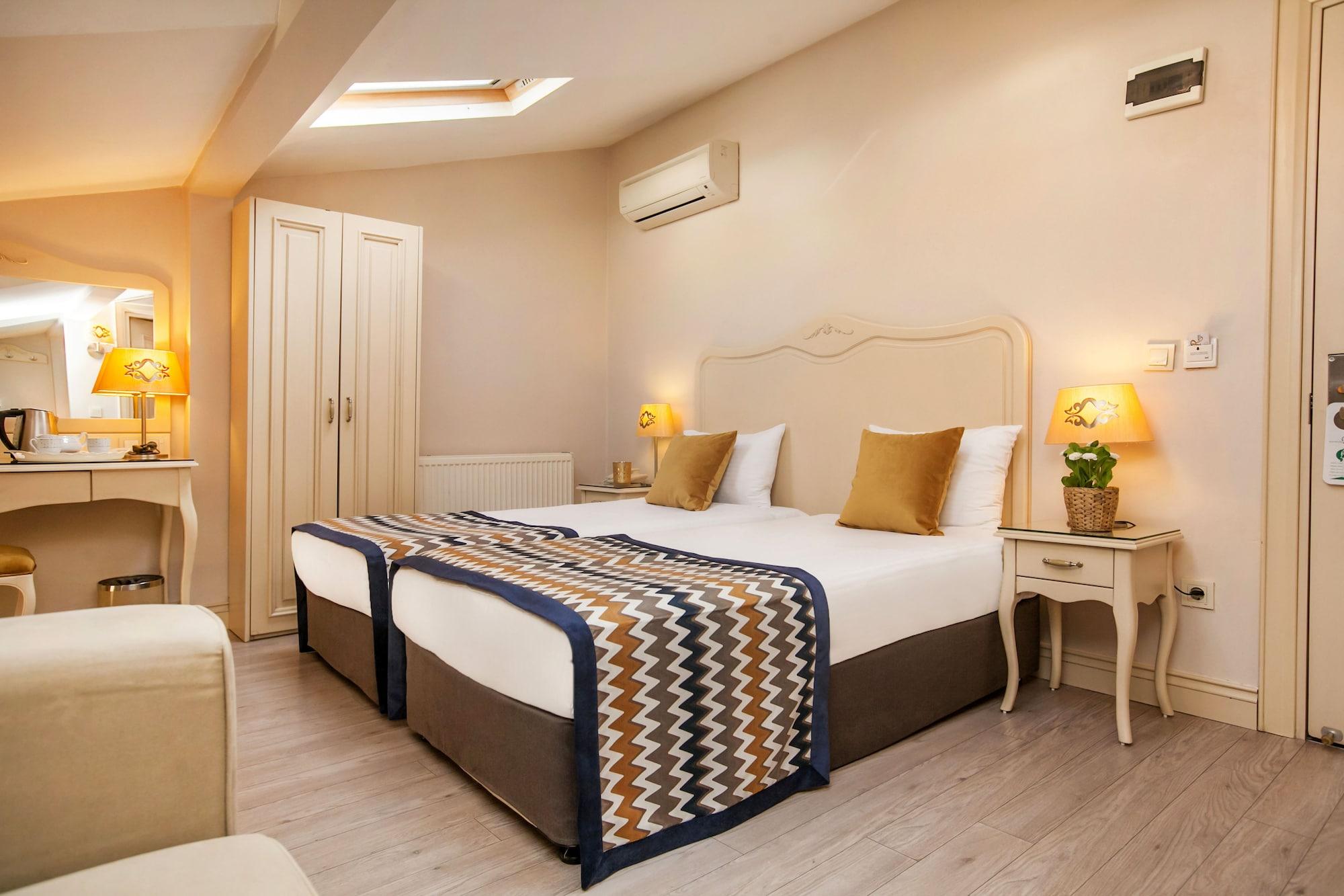 Hotel Raymond Old Istambul