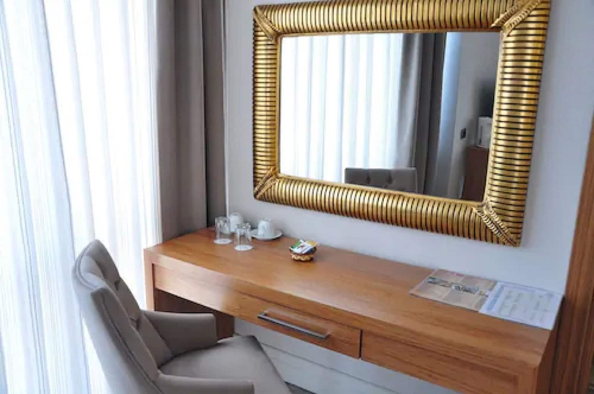 Vplus Atasehir 3*