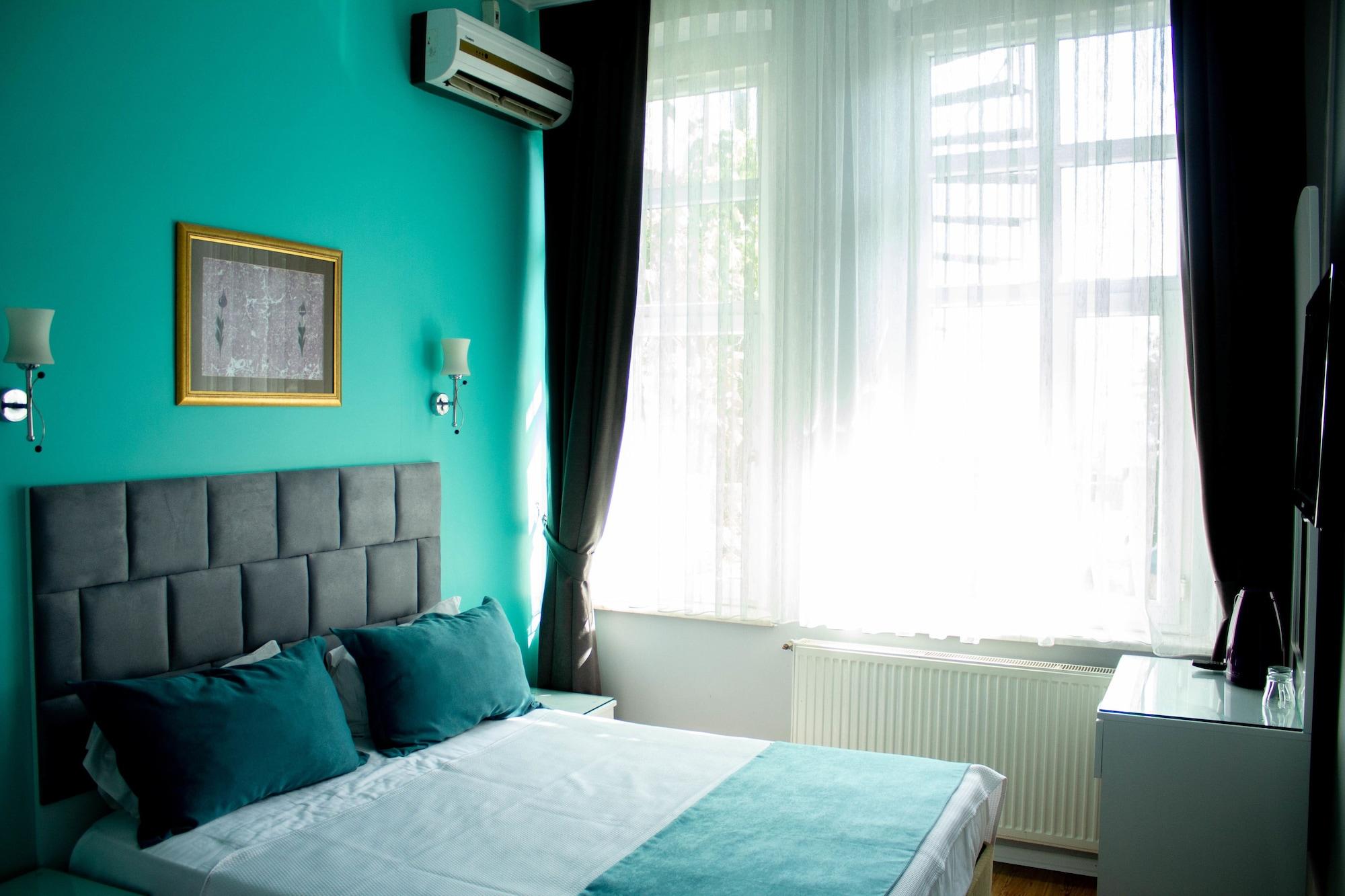 Tulip House 3*