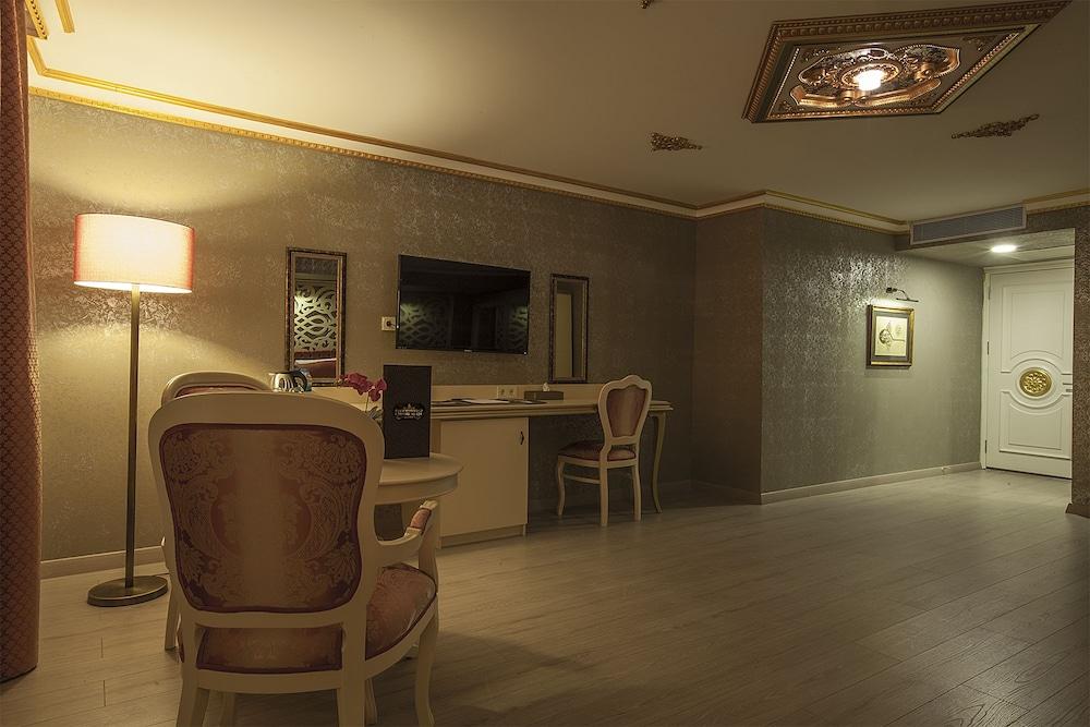 Empire 3* Istanbul
