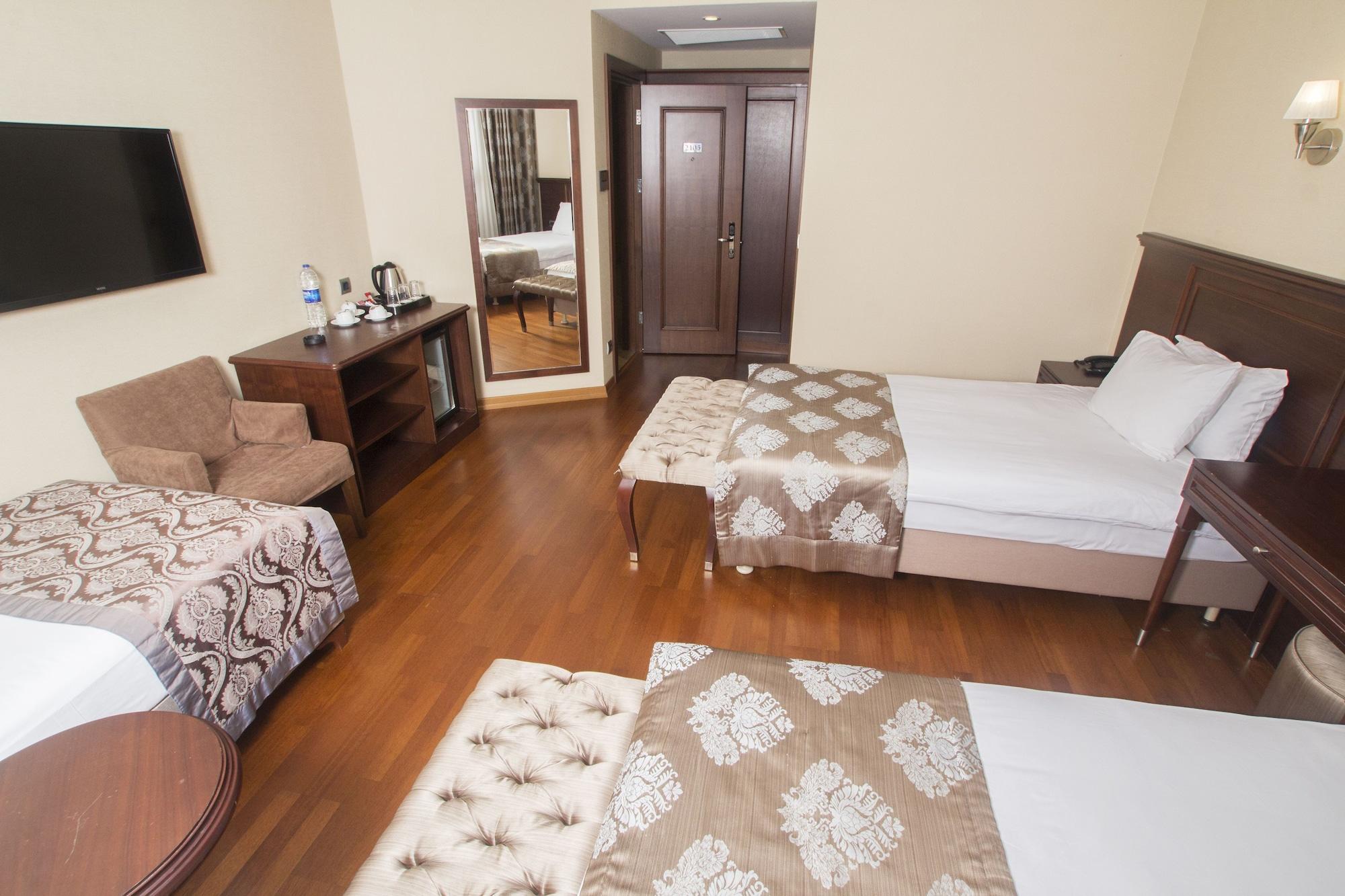 Nova Plaza Boutique Hotel & Spa 4*