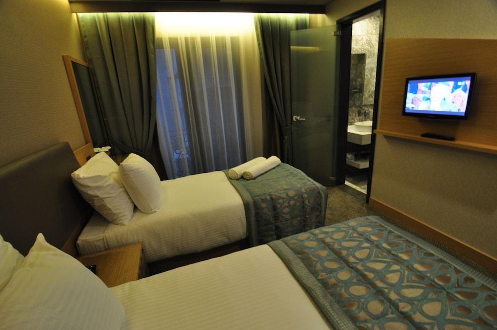 Genova Old 3*