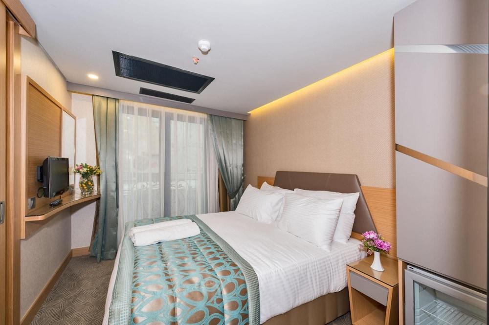 Genova Old Otel İstanbul