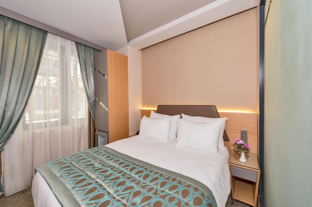 Otel Genova Old