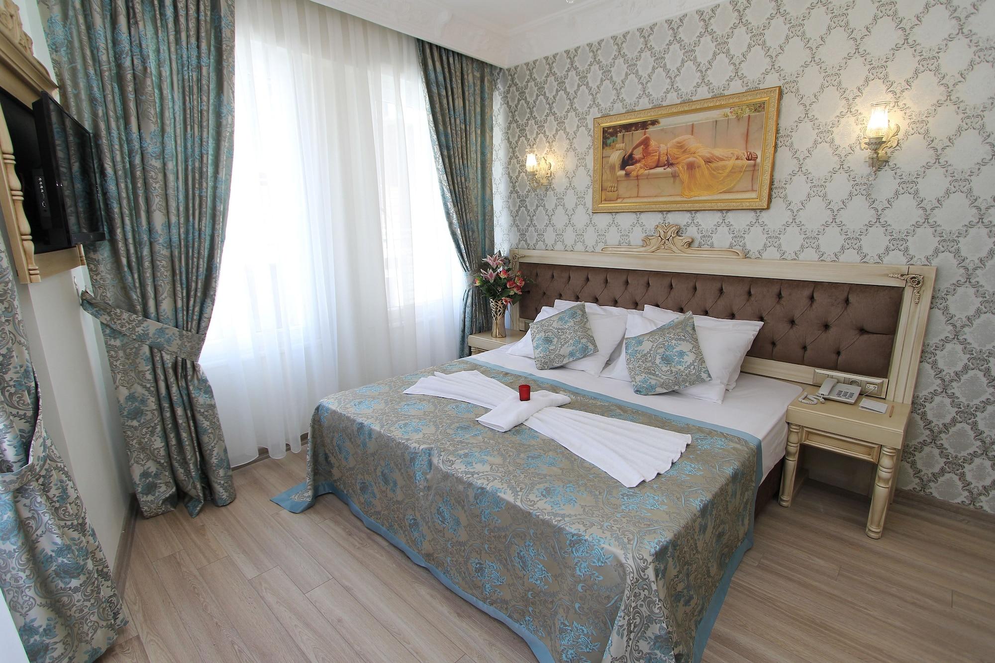 Apple Tree Hotel 3*