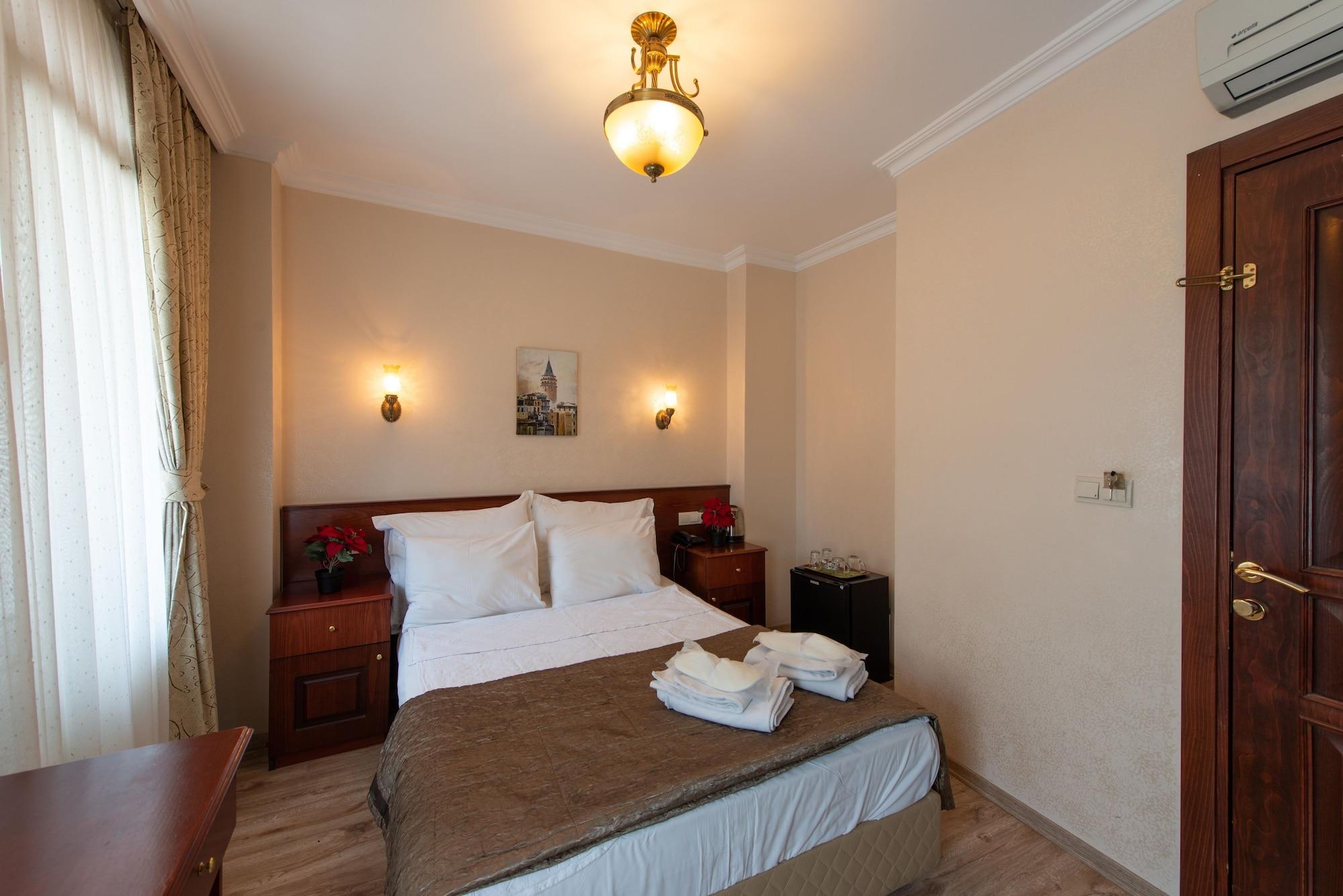 Hotel Sultanahmet Cesme 3*