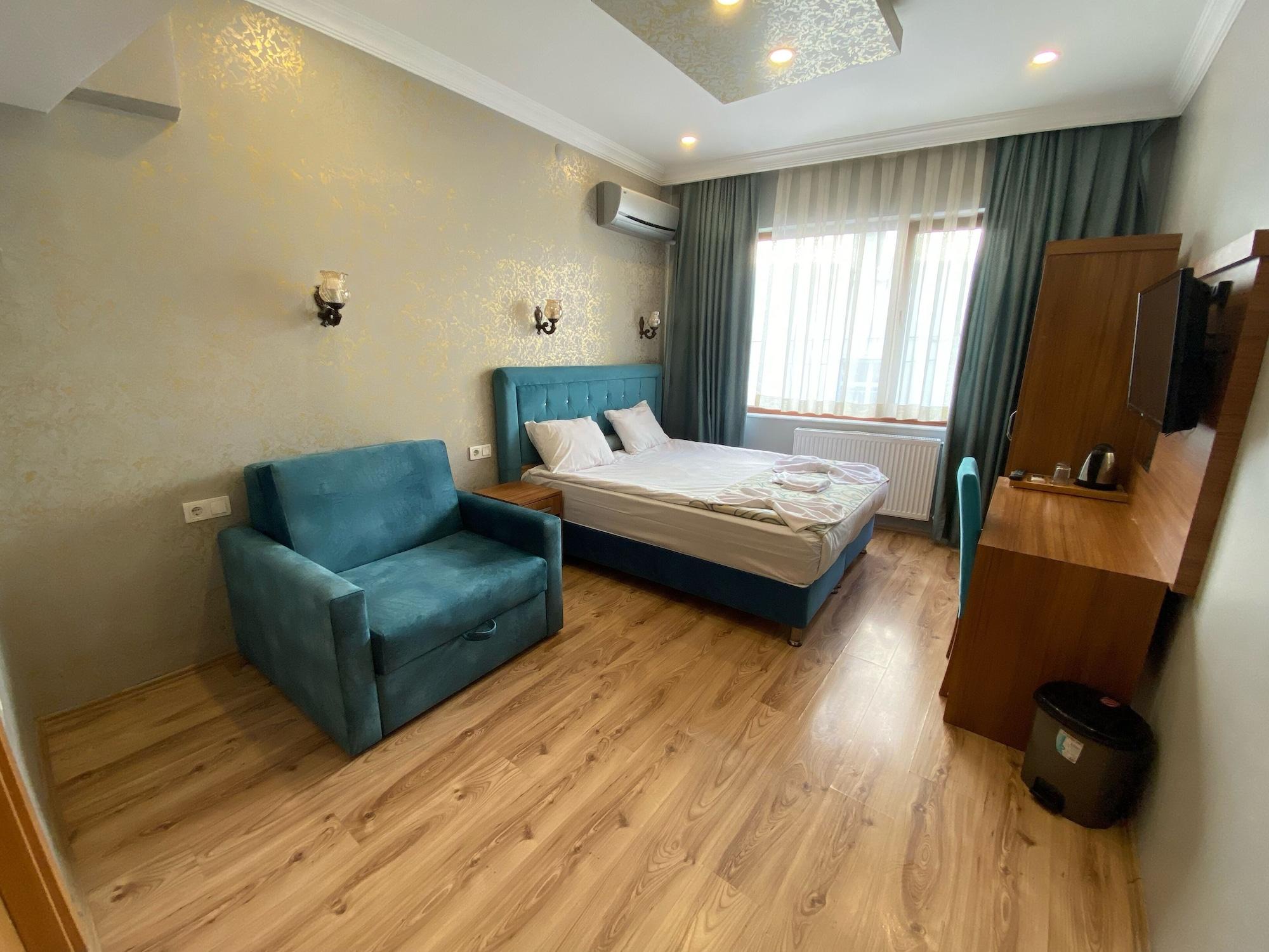 Hotel Riverland & Istanbul