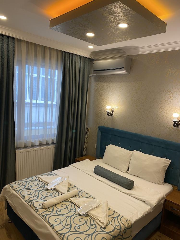 Riverland & Hotel Istanbul