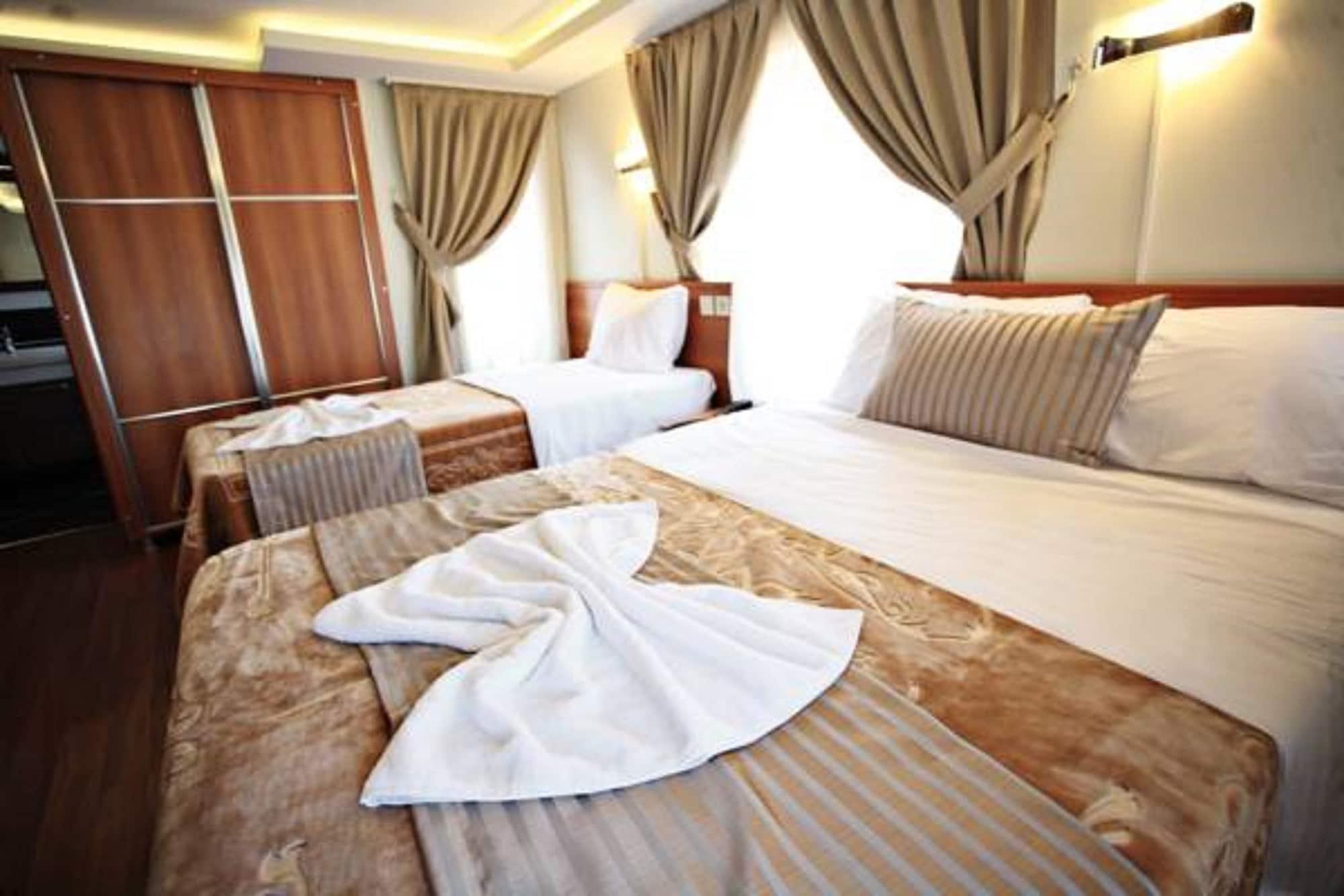 Taksim Palace Hotel Istanbul