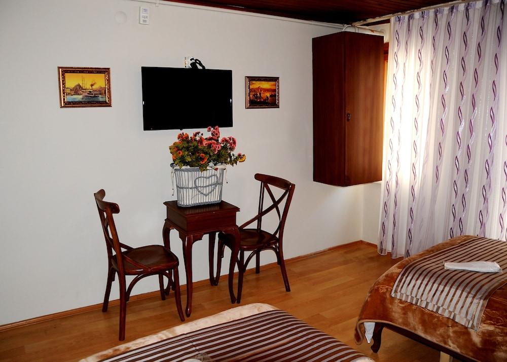 Hotel Taksim Palace 2*