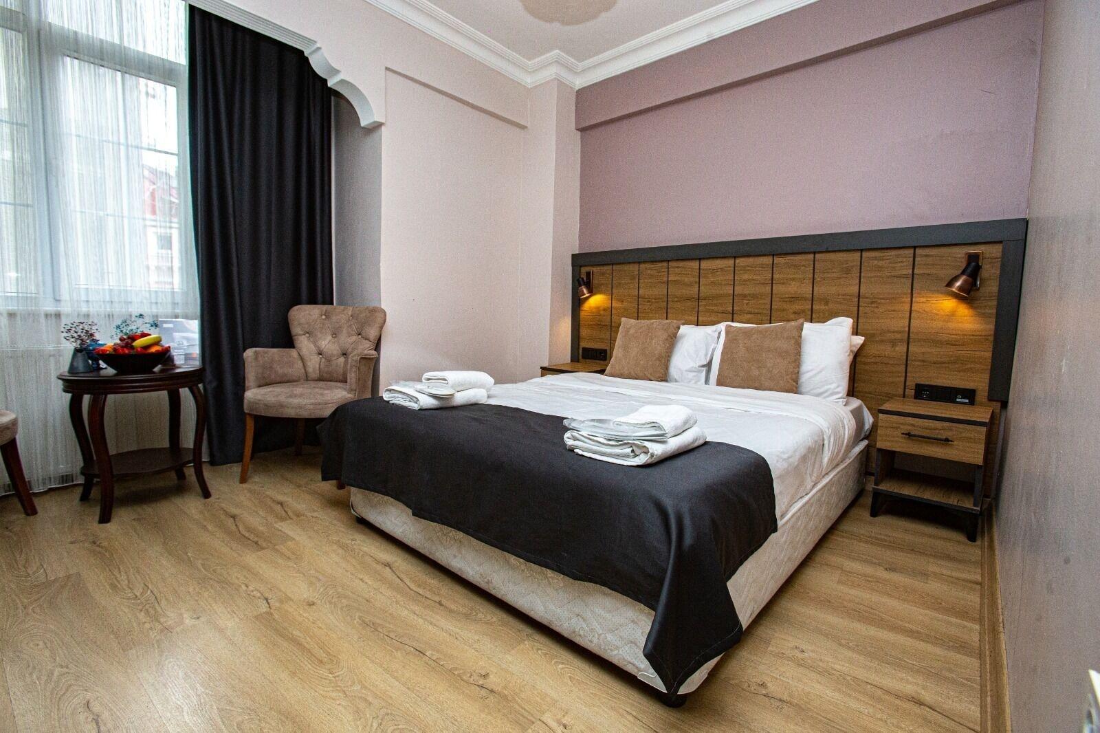 Hotel Comfort Taksim 3*