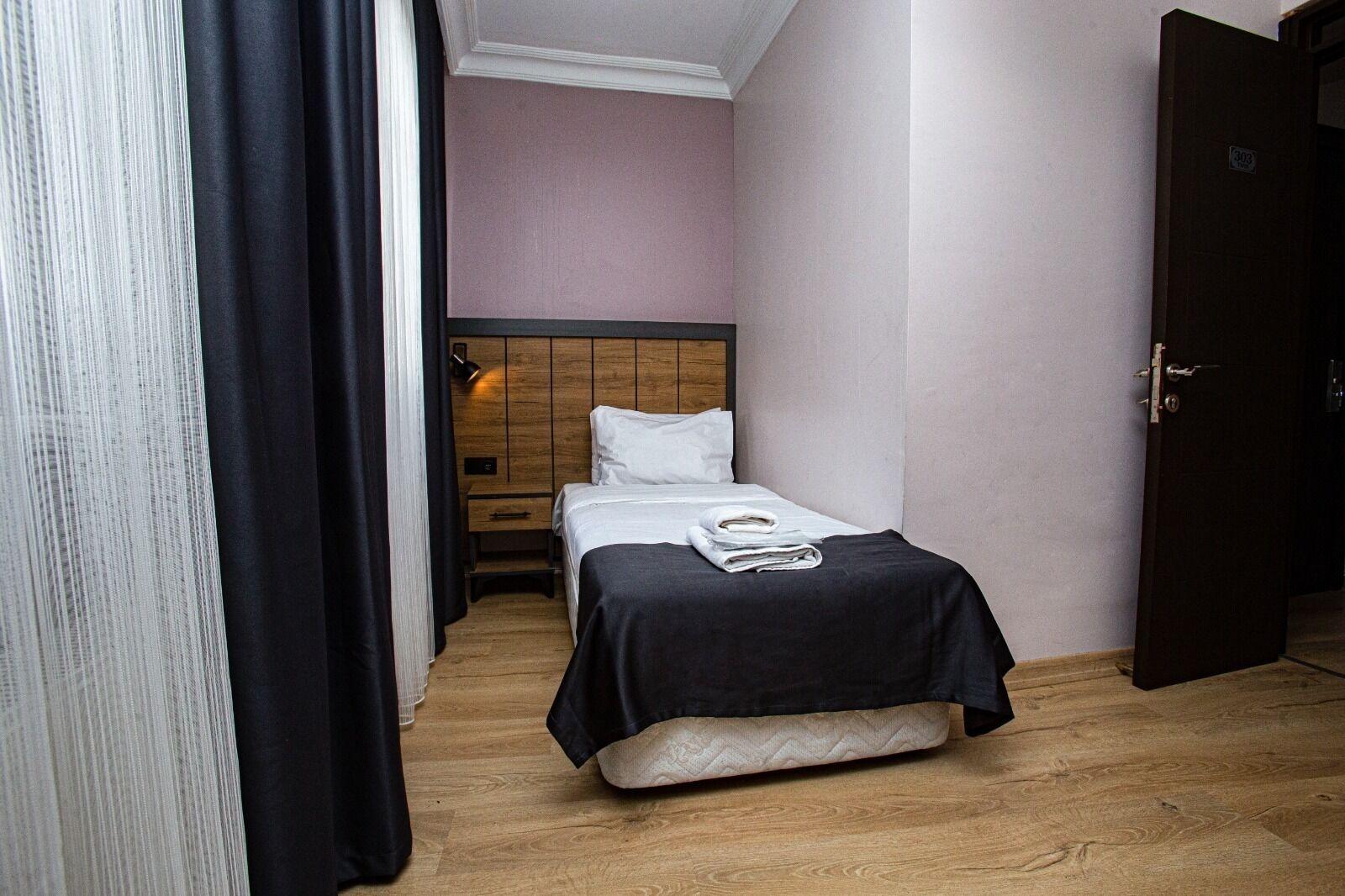 Hotel Comfort Taksim 3*