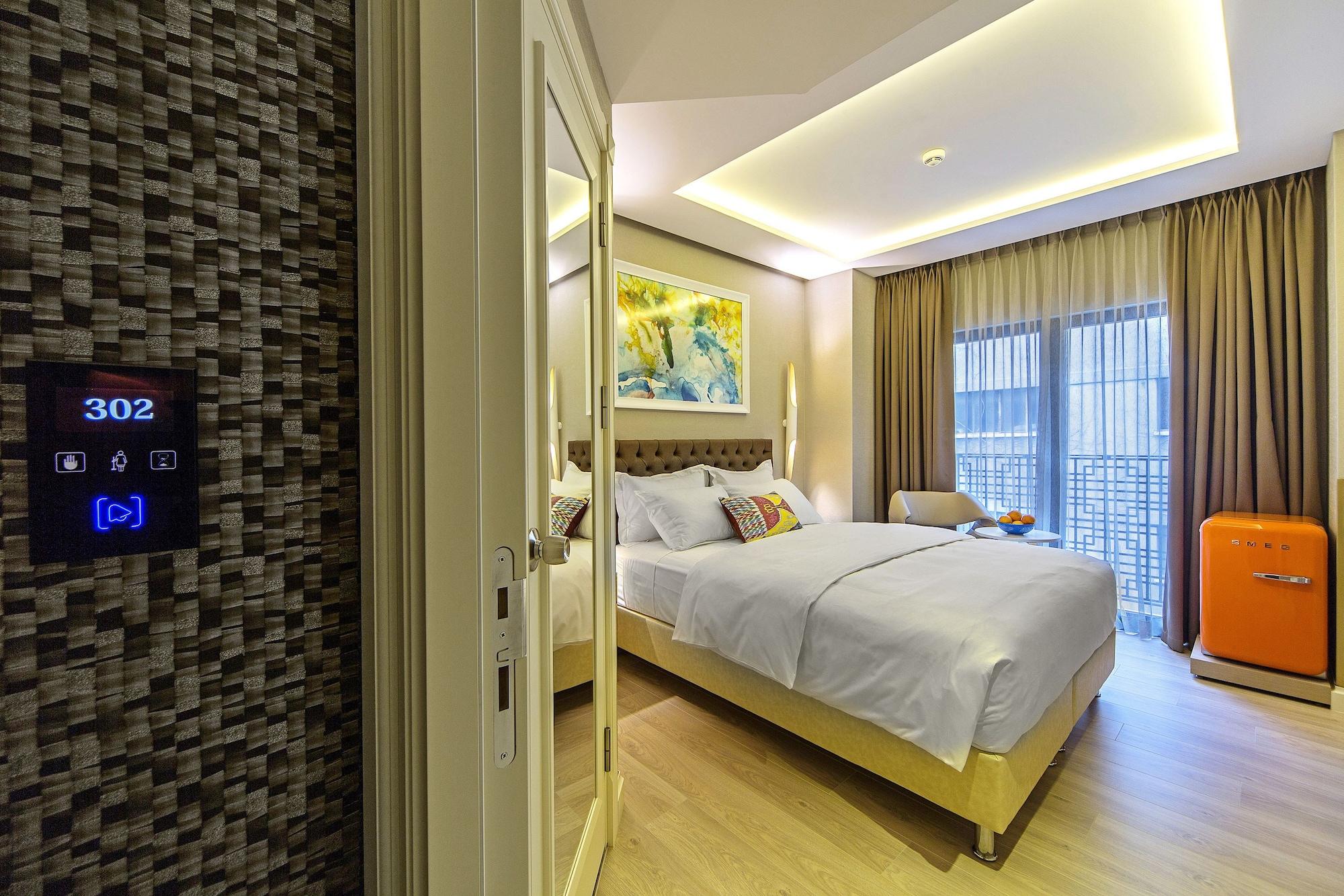Barbera Hotel 3*