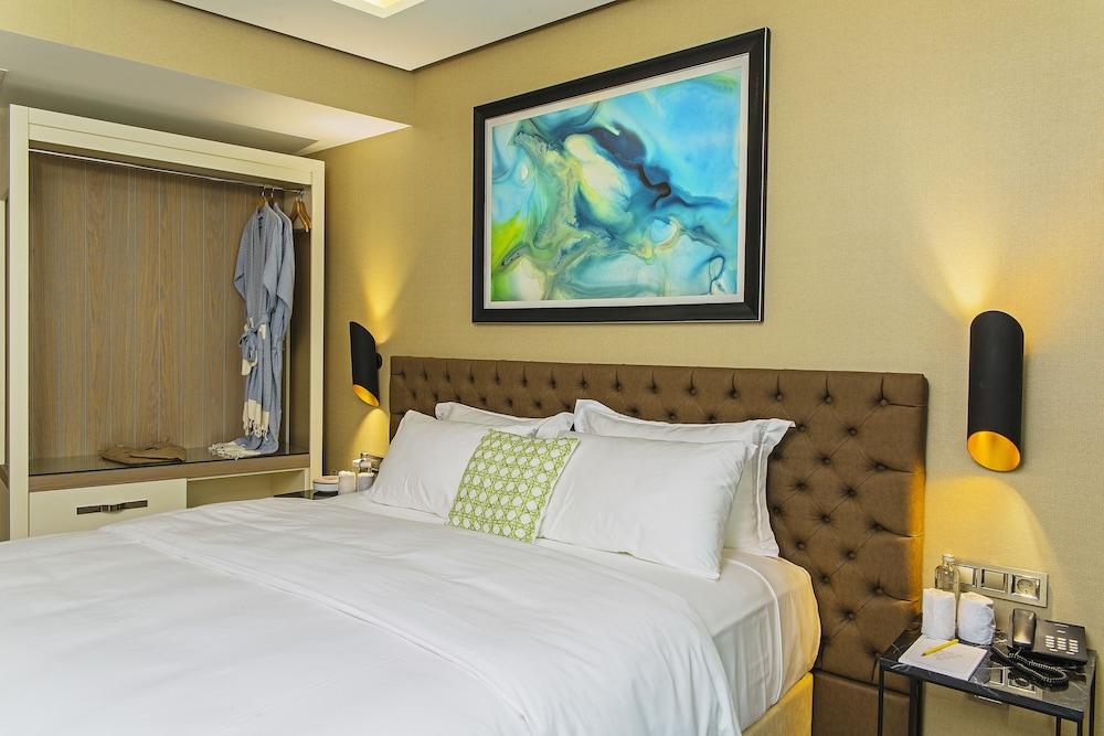 Barbera Hotel 3*