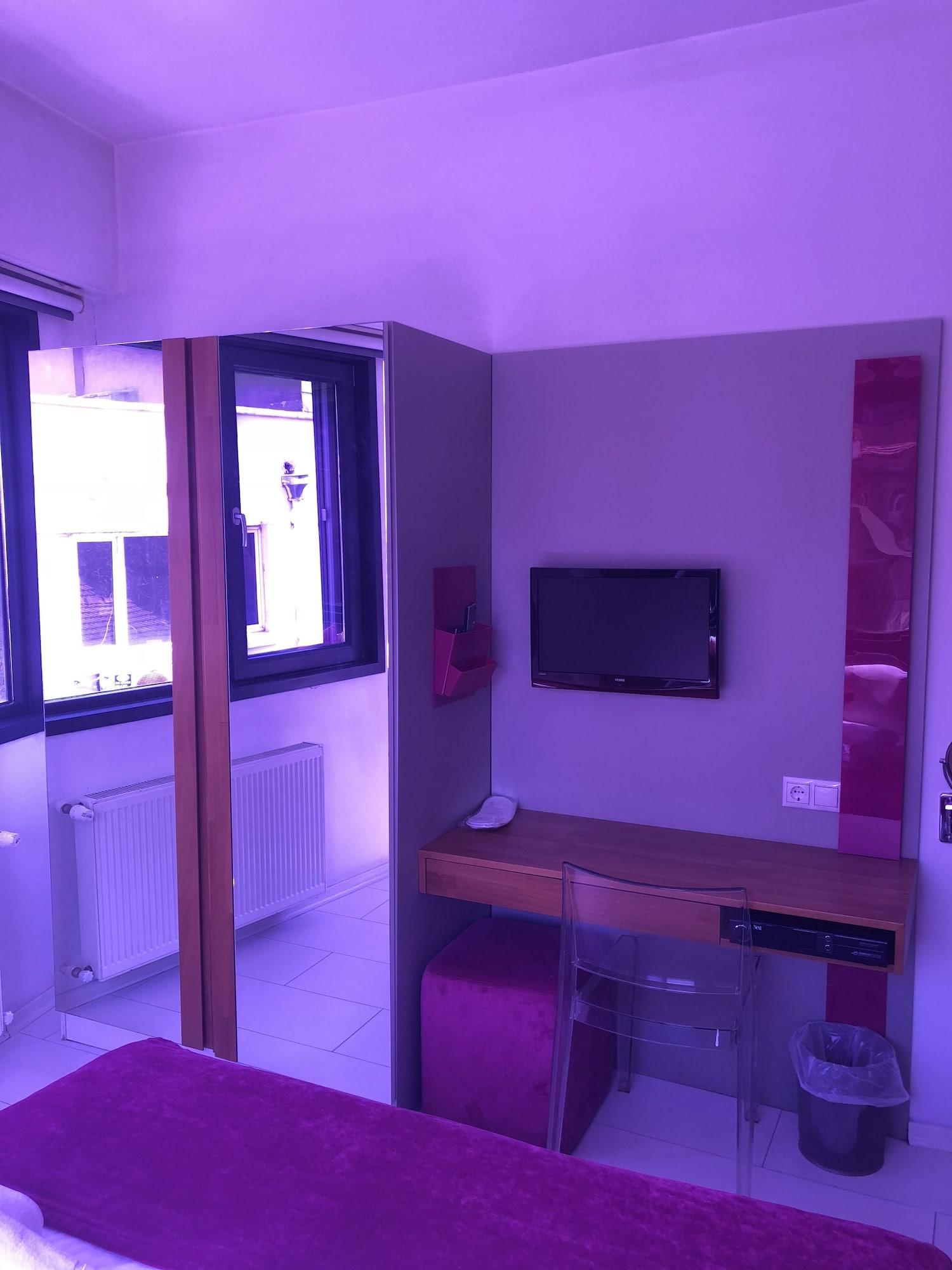 Black Aparthotel