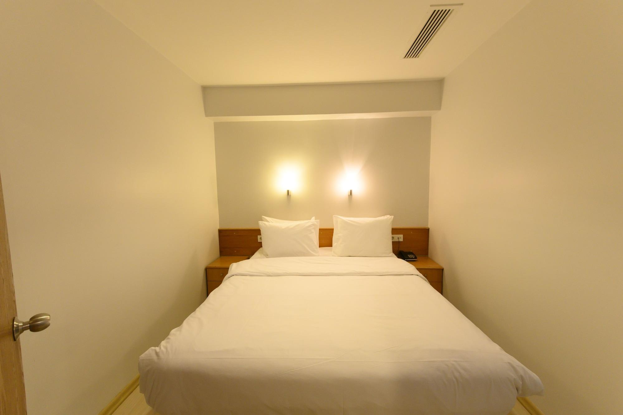 Aparthotel Entes