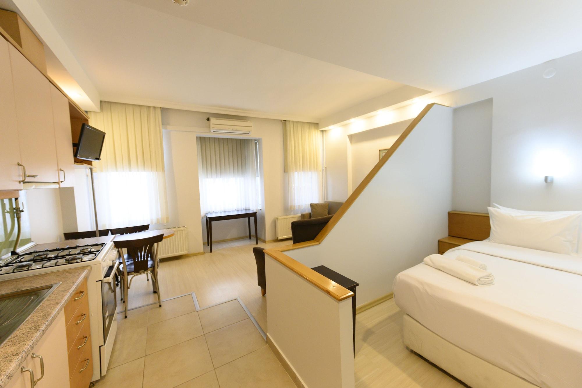 Entes Aparthotel