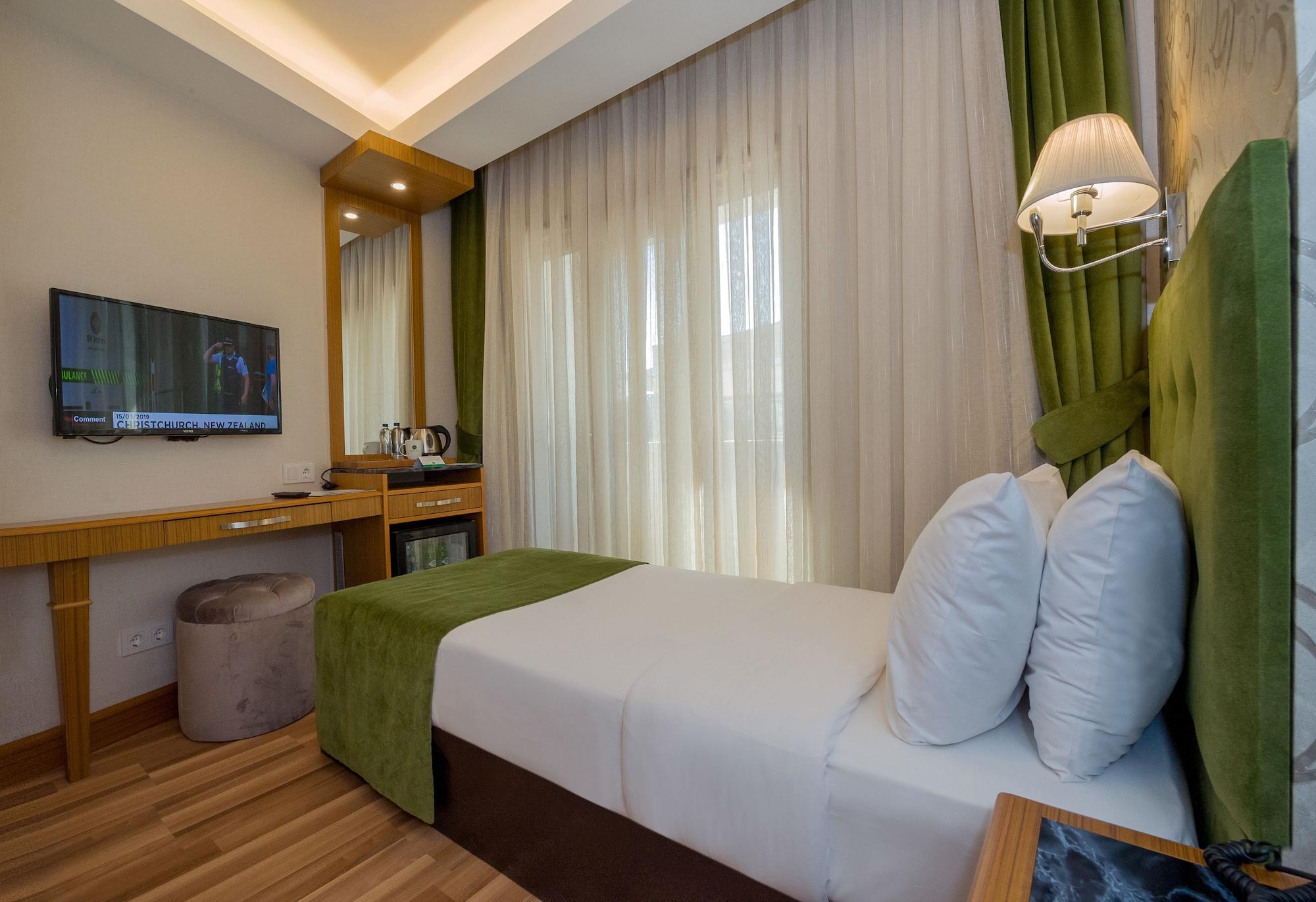 Bizim Otel