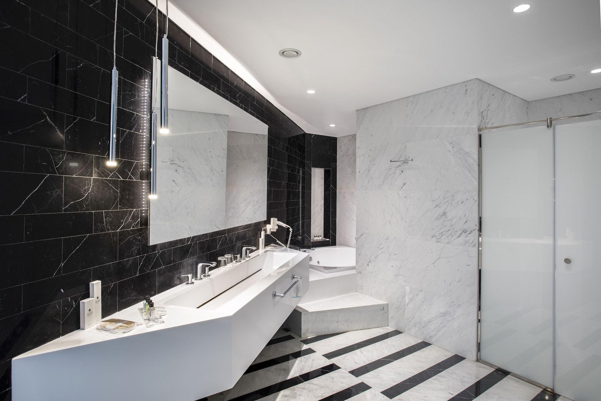 Hotel Wish 5*