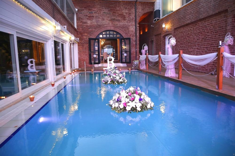 Fuat Pasa - Special Category Bosphorus Hotel 4*