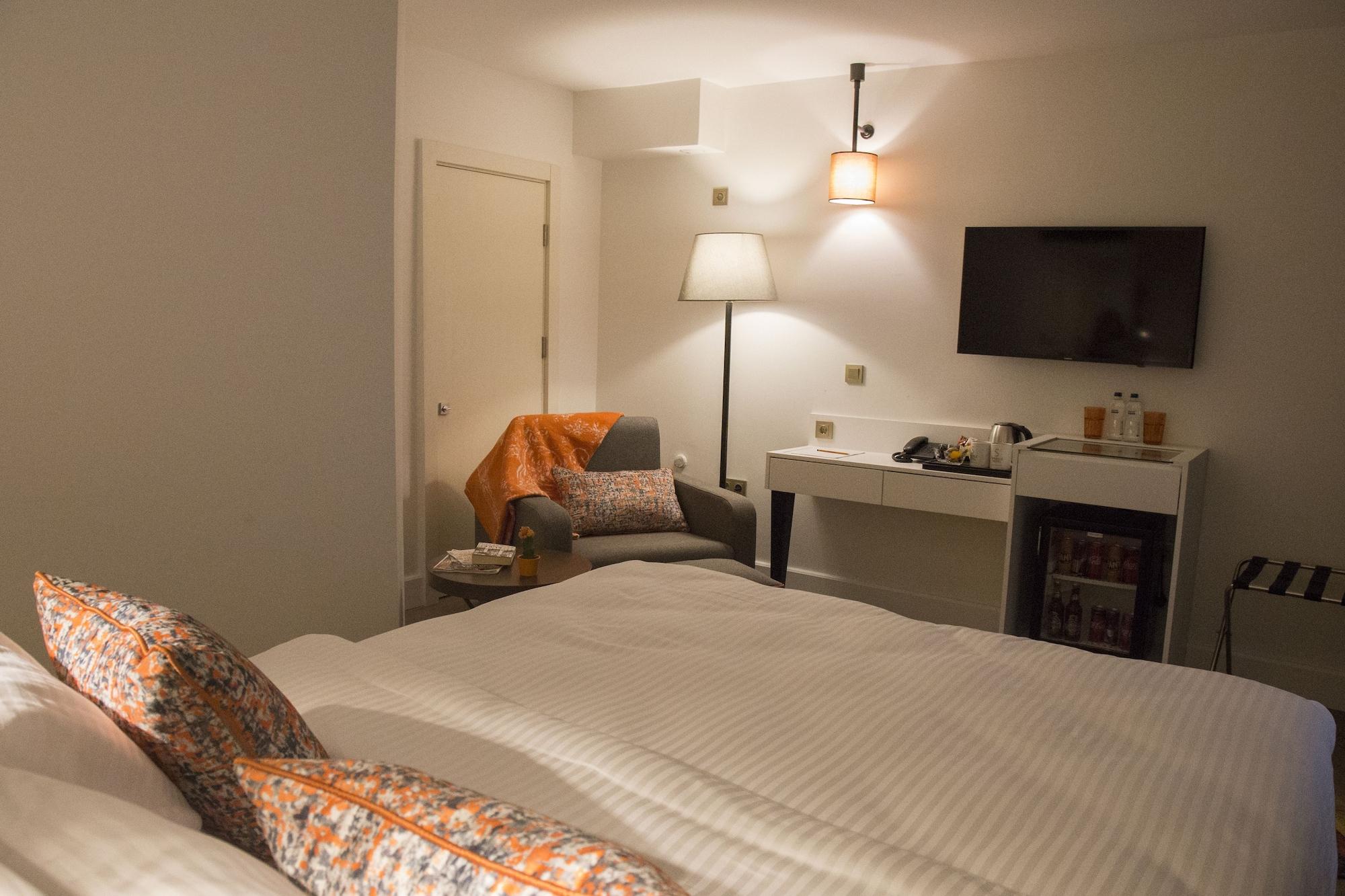 Sparkle Hotel 3*