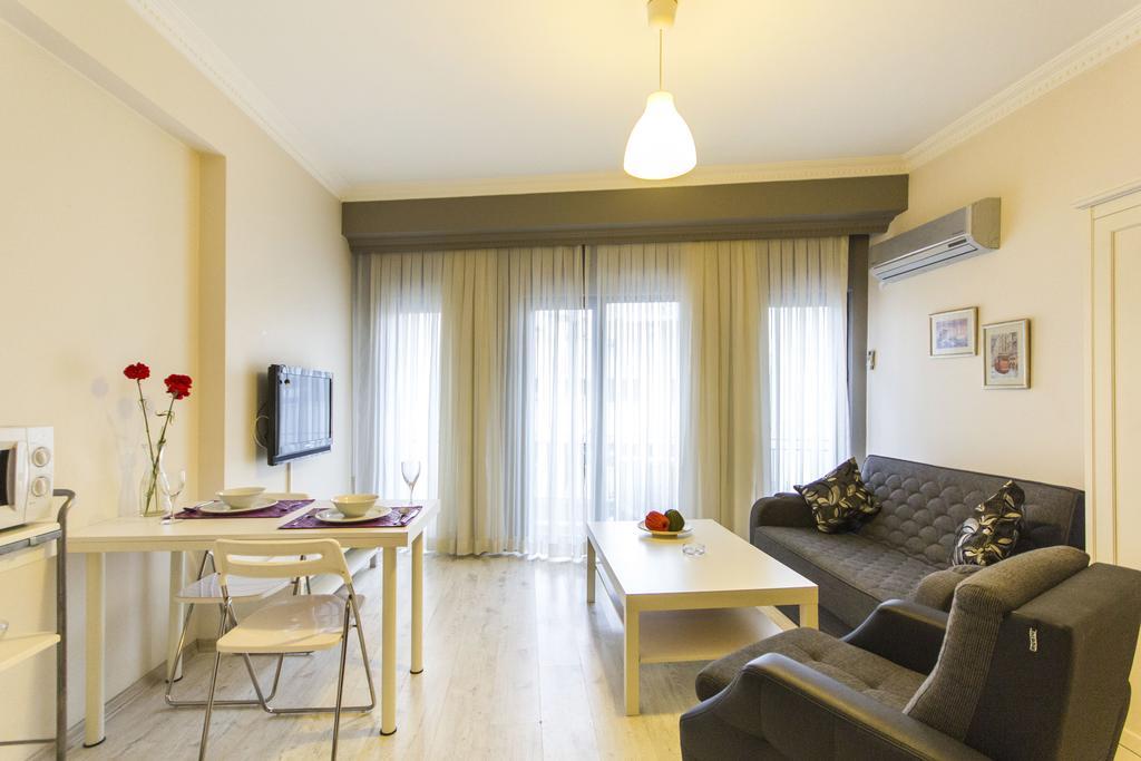 Time Apartment *