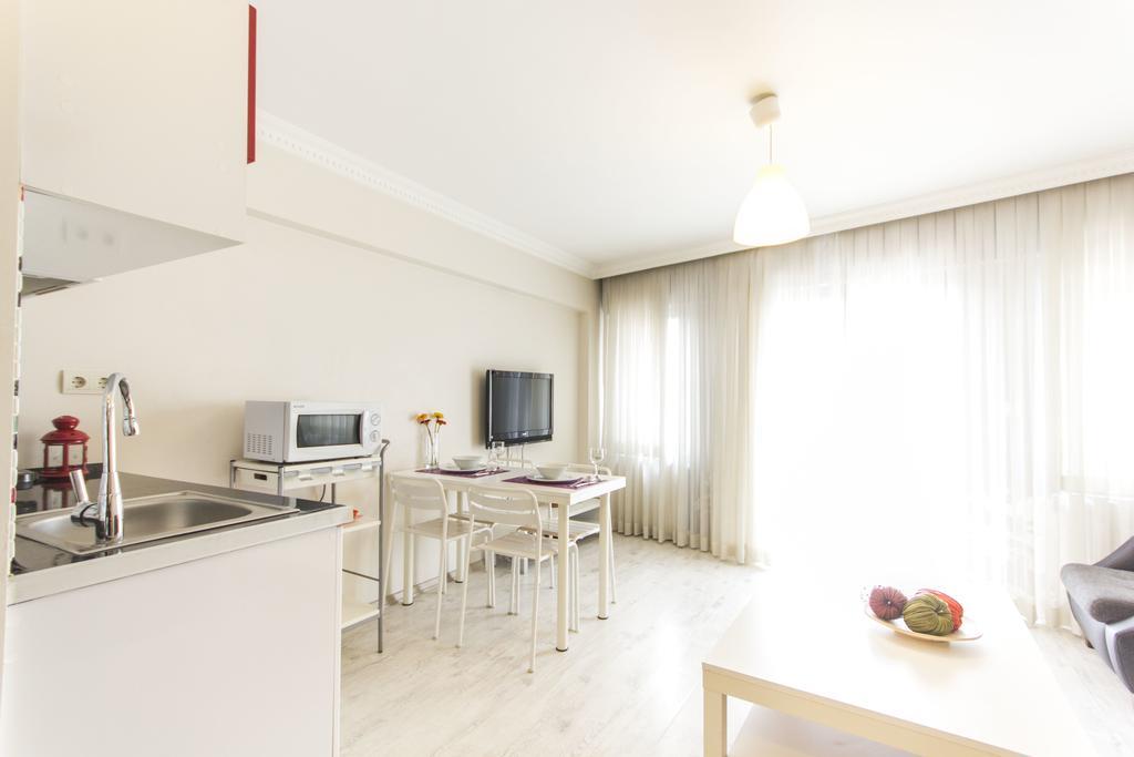 Apartment Time *