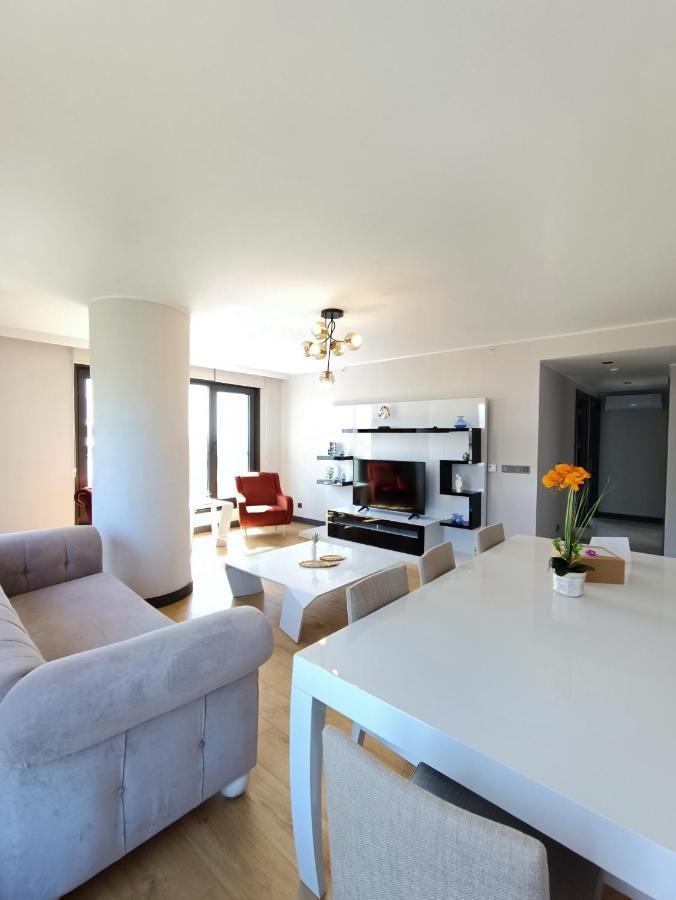 Apartment Luxury Fully Equipped 3br 2ba By Siena *