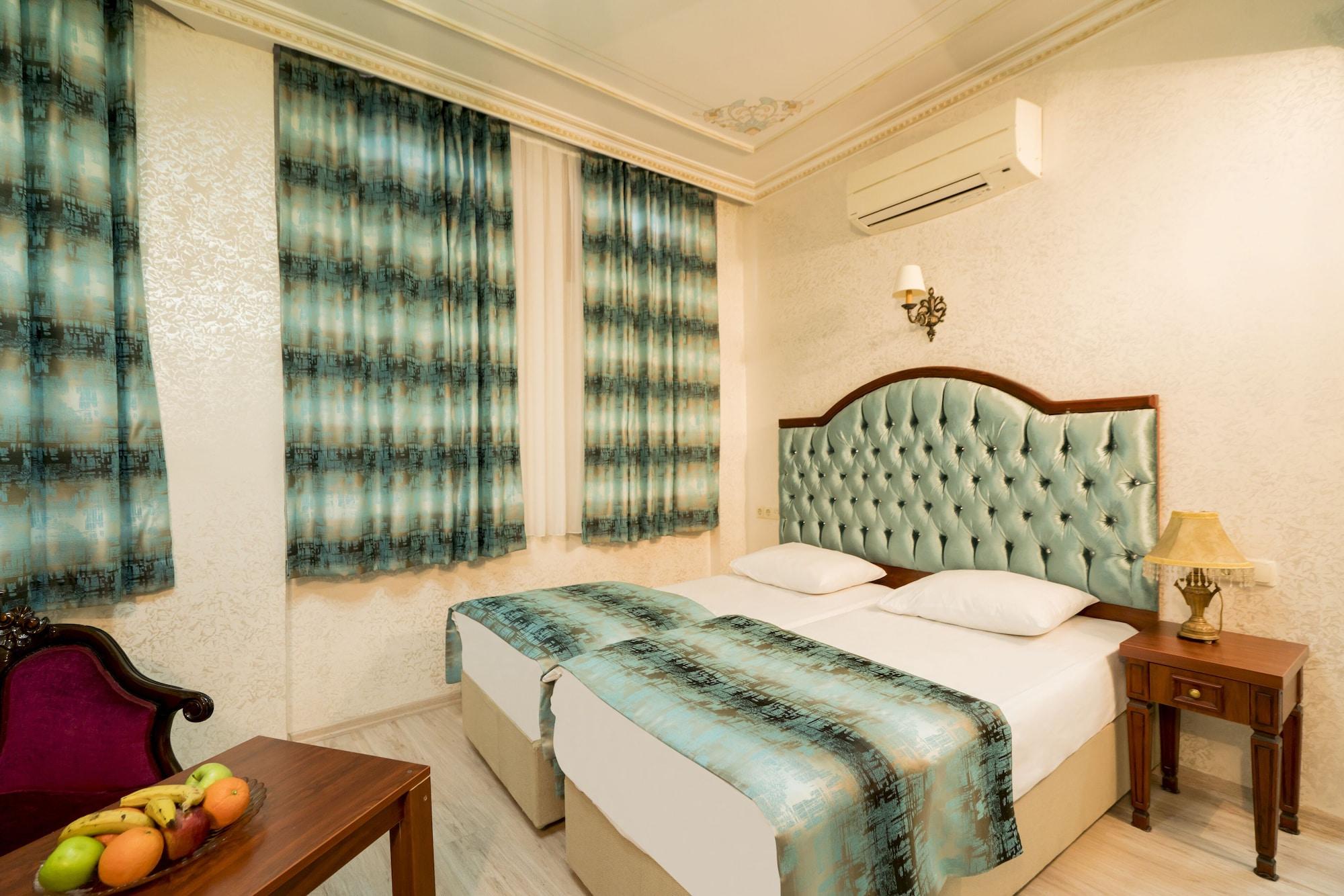 Hotel Atam 3*