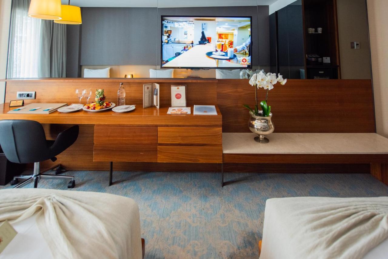 Hotel Dosso Dossi & Downtown 5*