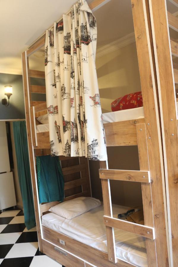 Taksim House Hostel *