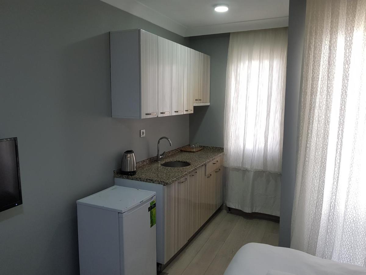Sunset Apartment *