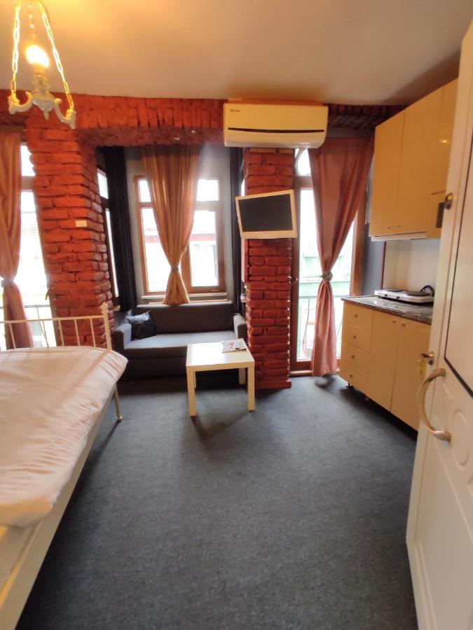 Stone Taksim Apartment *