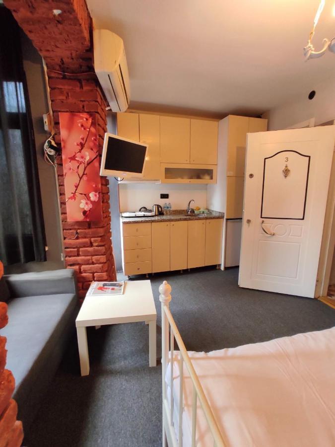 Stone Taksim Apartment *