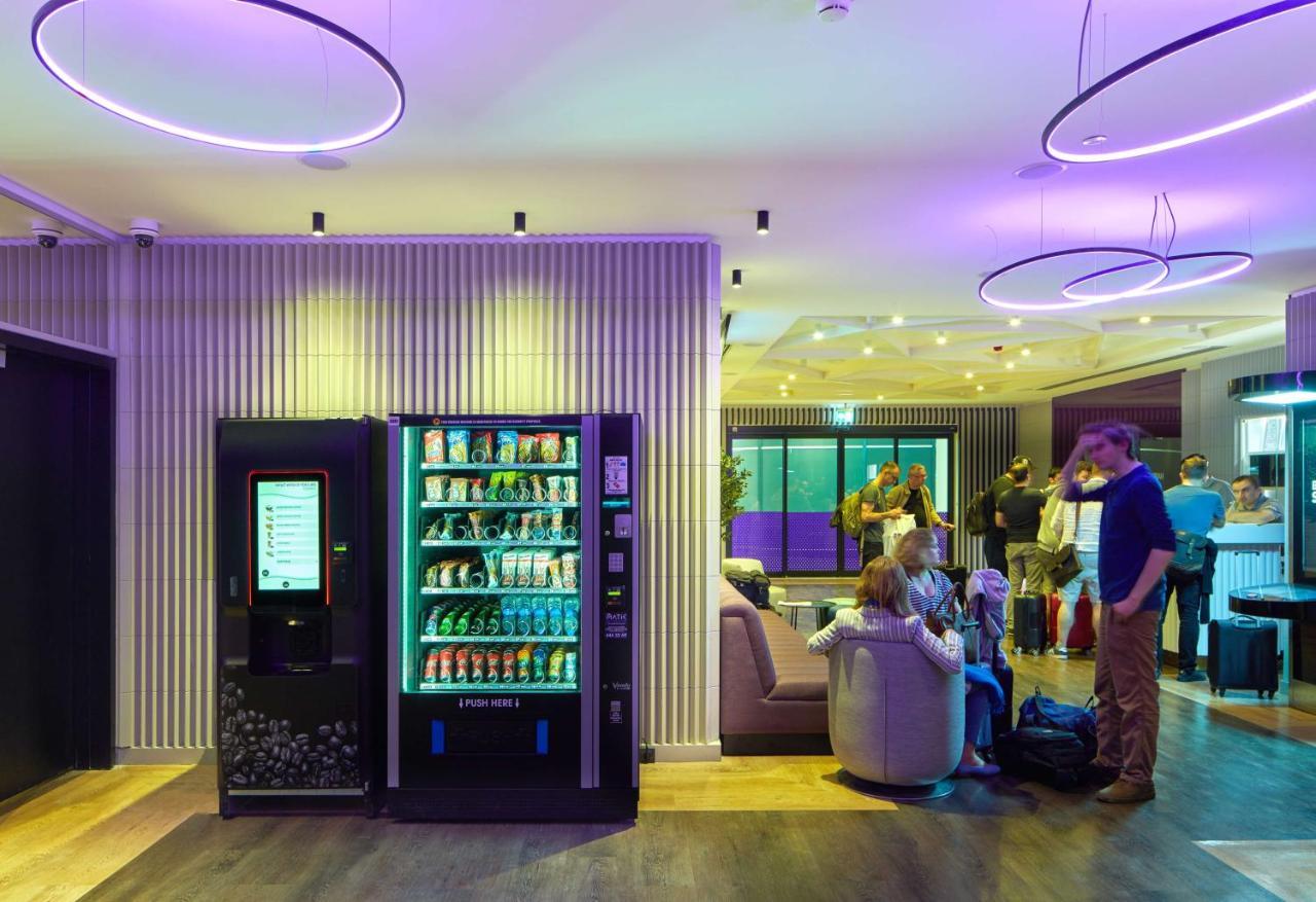 Yotelair Airport, Duty Free - International Transit Area