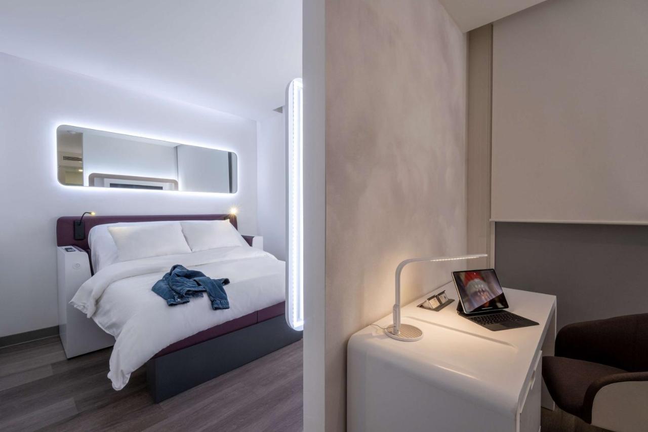 Yotelair Airport, Duty Free - International Transit Area Hotel Istanbul