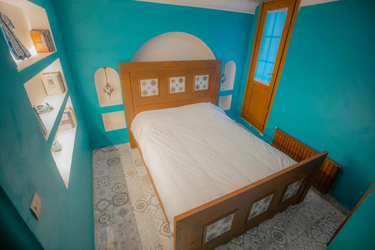 Antique Masterpiece Duplex In Besiktas * Istanbul