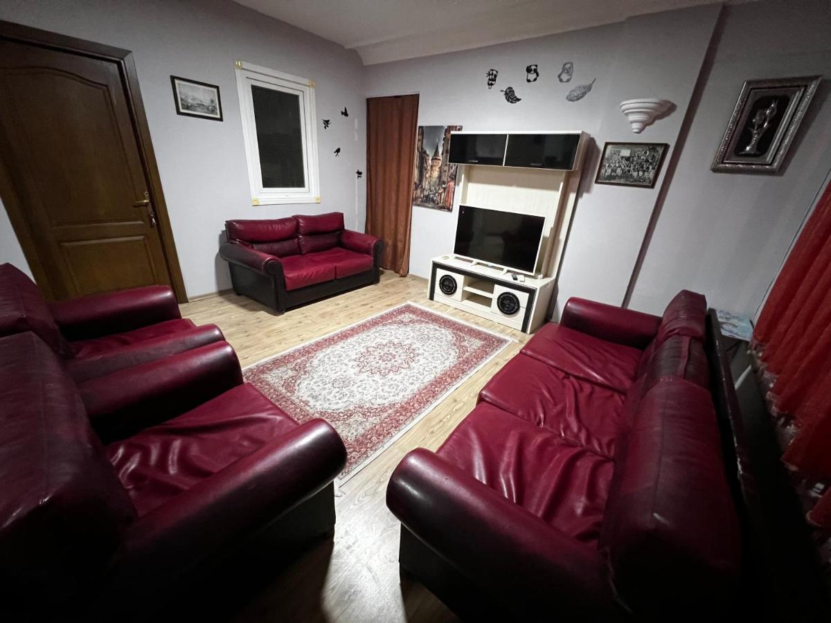 Apartment Pierreloti House *