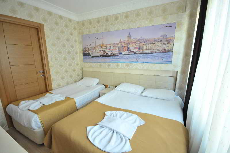 Elite Family Old Hotel