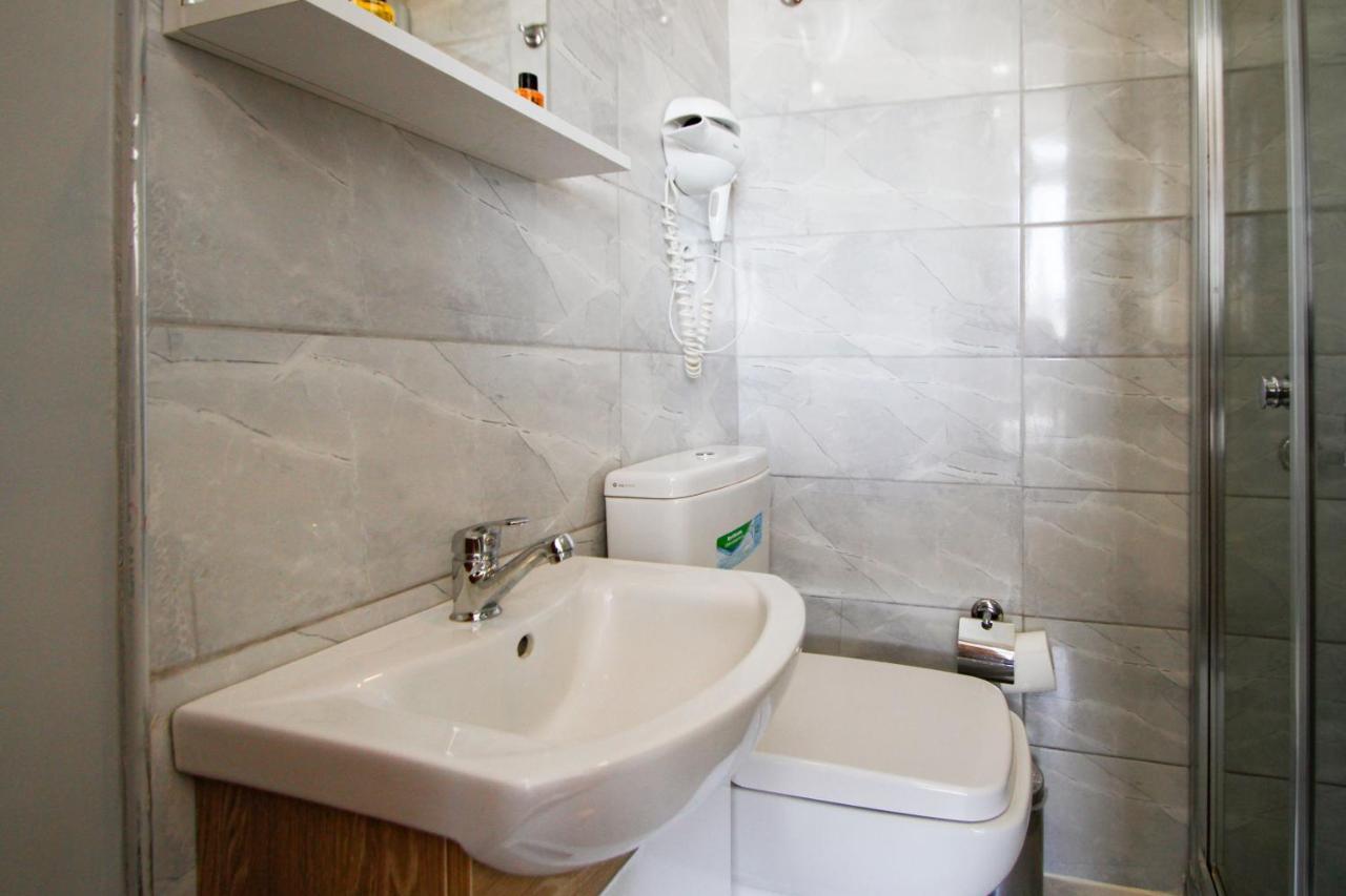 Boutıque California Otel 2*