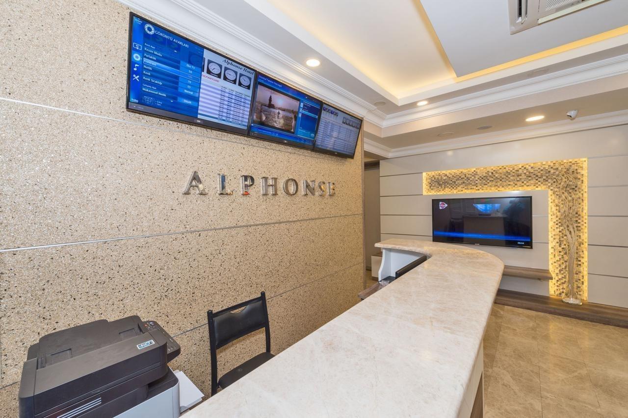 Hotel Alphonse 3*
