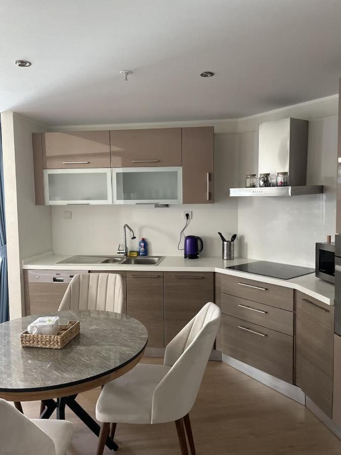 Brand-new 3-bedroom With Terrace Near Mall Of - Batisehir 36 Apartamento