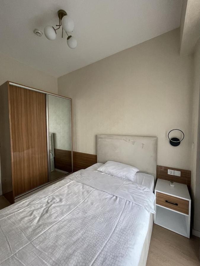 Brand-new 3-bedroom With Terrace Near Mall Of - Batisehir 36 Apartamento *