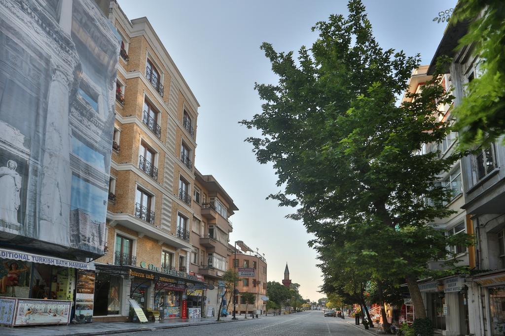Hotel The