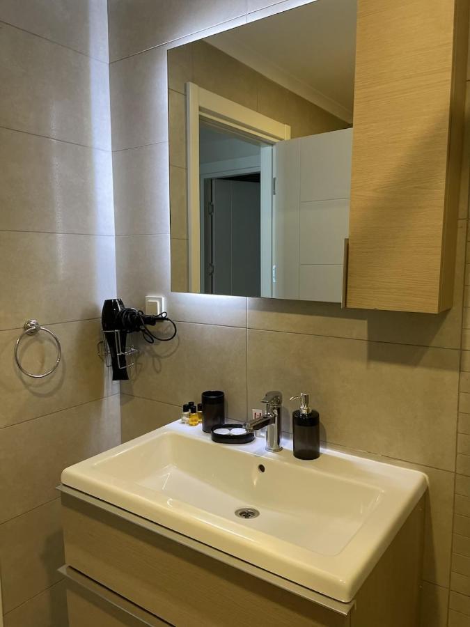 Brand-new 3-bedroom With Terrace Near Mall Of - Batisehir 36 Apartamento