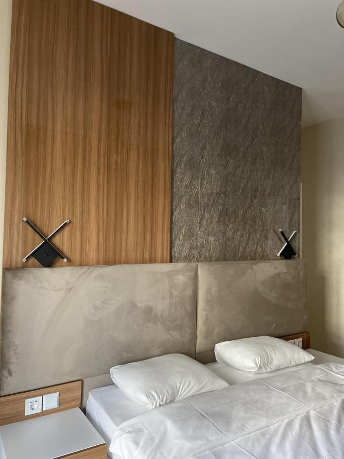 Brand-new 3-bedroom With Terrace Near Mall Of - Batisehir 36 * Istambul