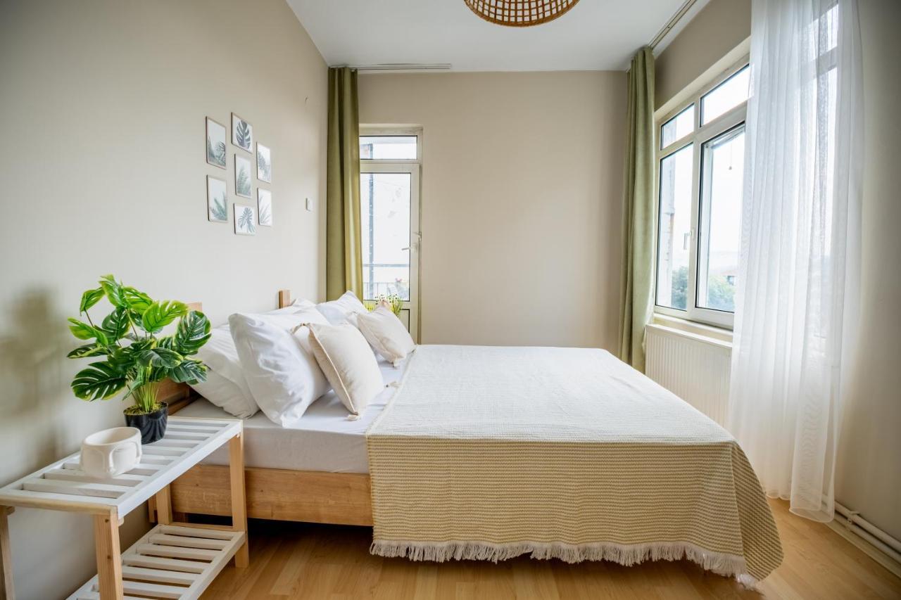 Spacious 2 Bedroom With Panoramic Bosphorus View Daire İstanbul
