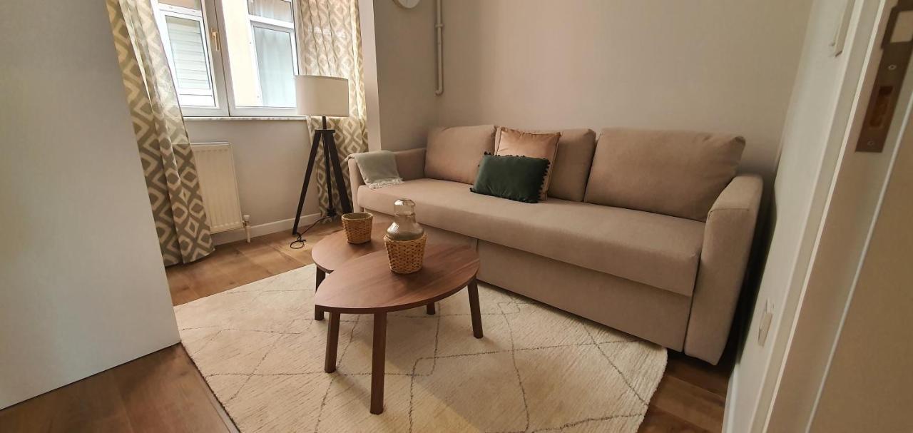 Brand New Luxuries 3-bedrooms In The Center