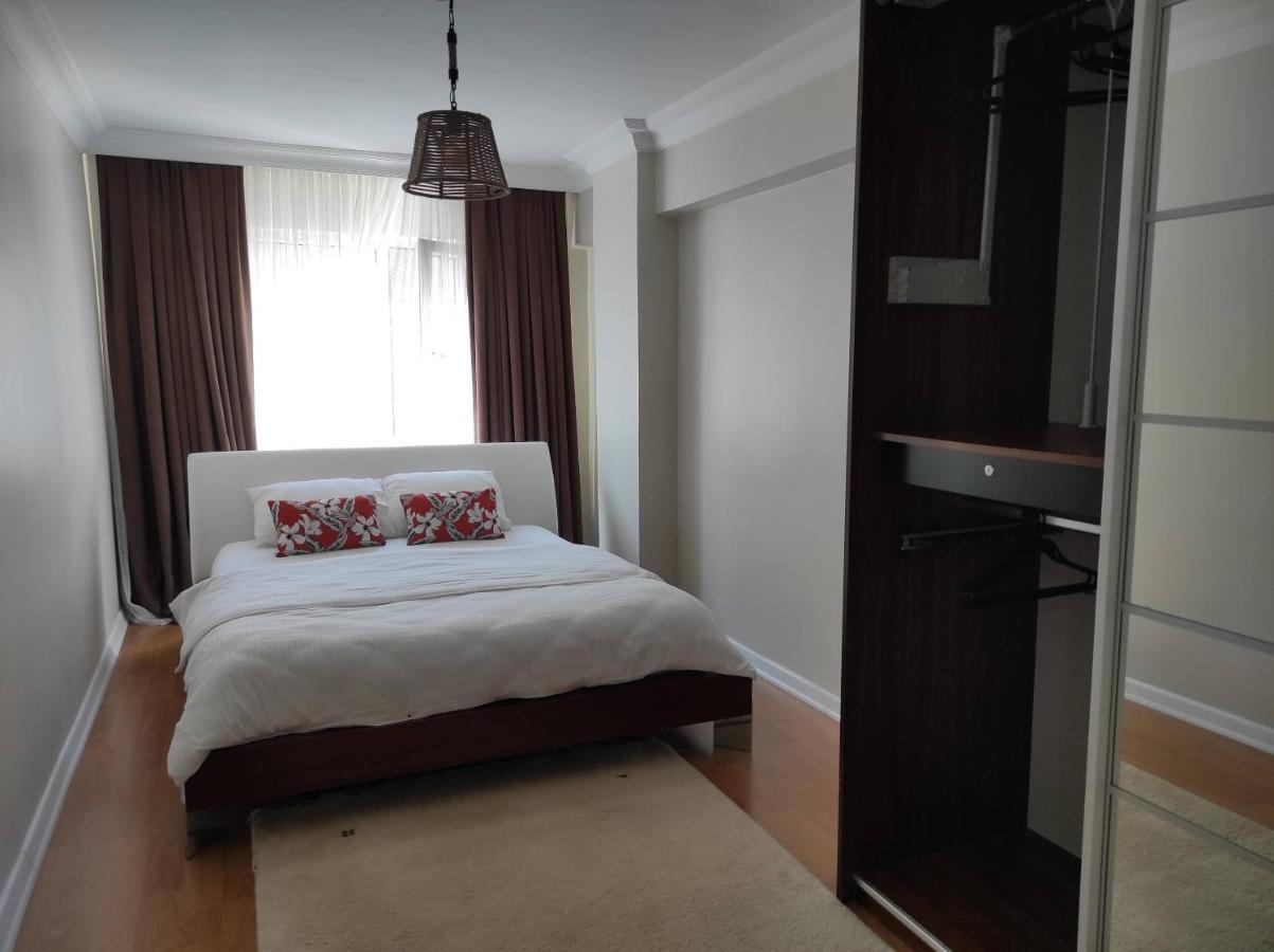 Apartment 5 Minutes To Subway Istanbul