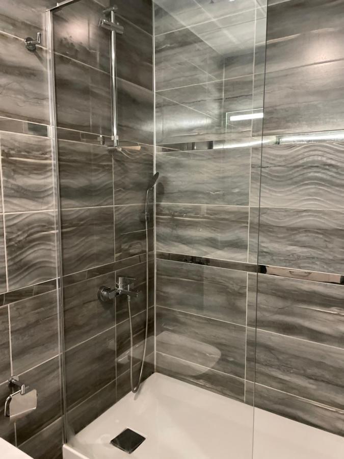 Apartment Kozza Park, Next To Akbati Shopping Mall And Tennis Academy Istanbul